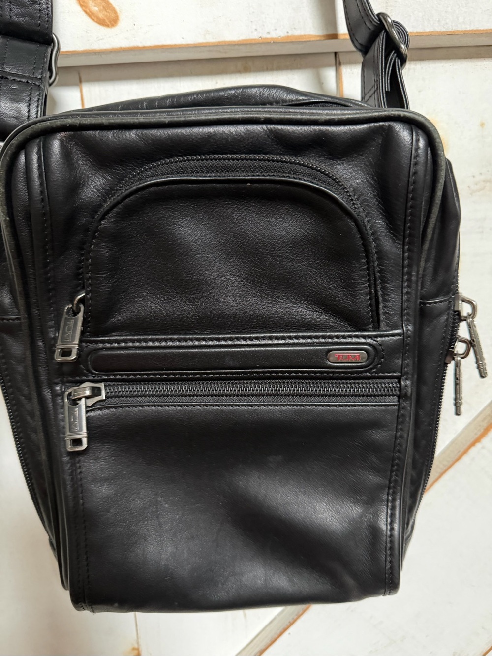 Tumi Black Leather Messenger Crossbody Bag
